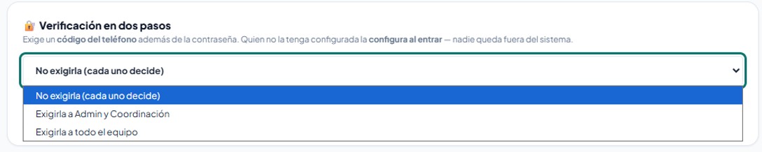 Interruptor del Panel ADMIN con las tres opciones de exigencia de la verificación en dos pasos